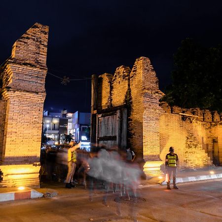 Sleep Mai Thapae Chiang Mai Old City Lifestyle Hotel Экстерьер фото